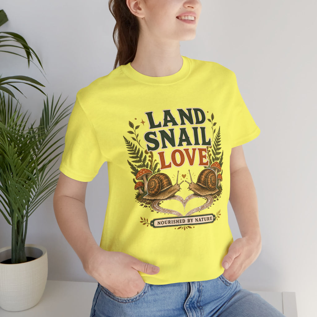 LAND SNAIL LOVE Valentine’s Day Tee