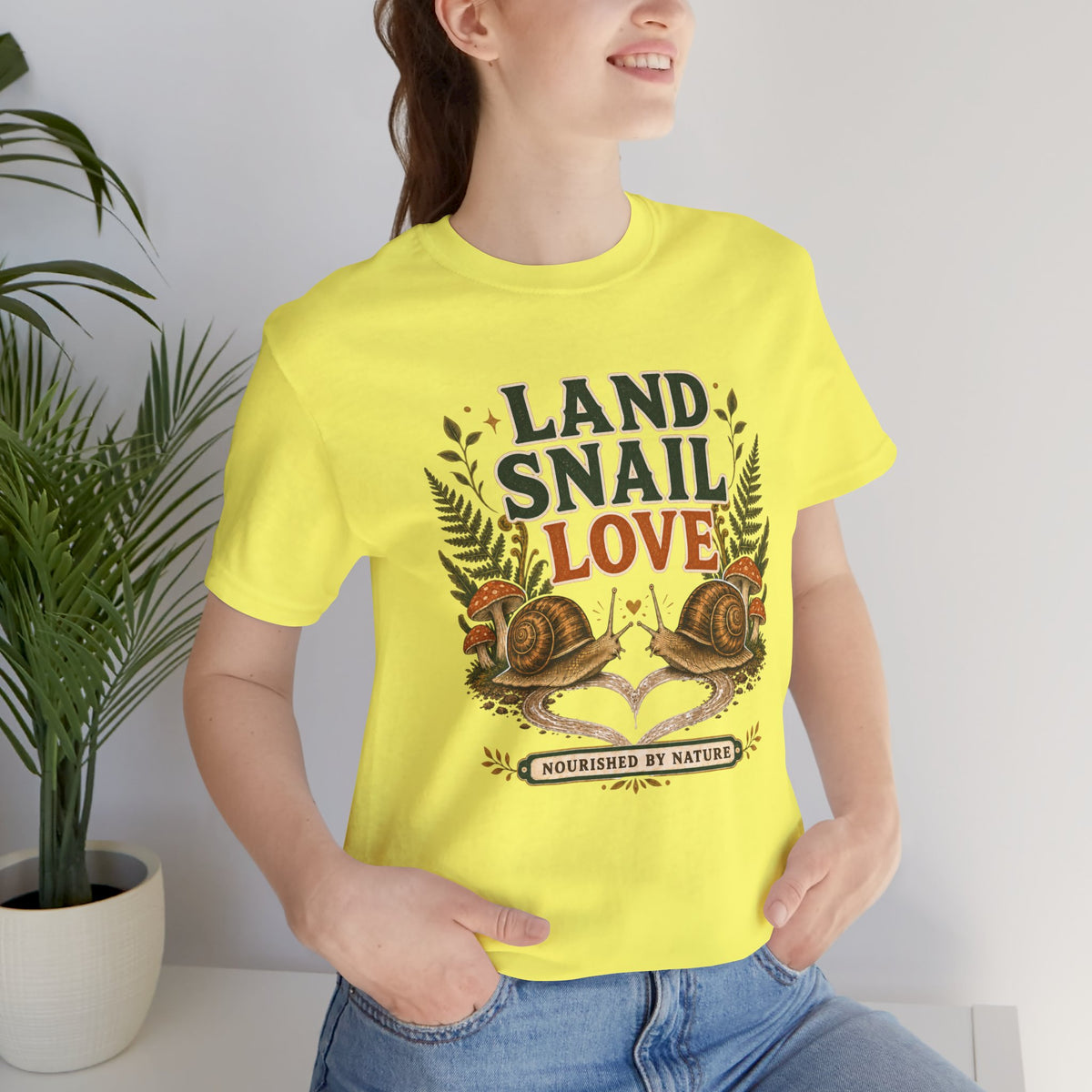 LAND SNAIL LOVE Valentine’s Day Tee