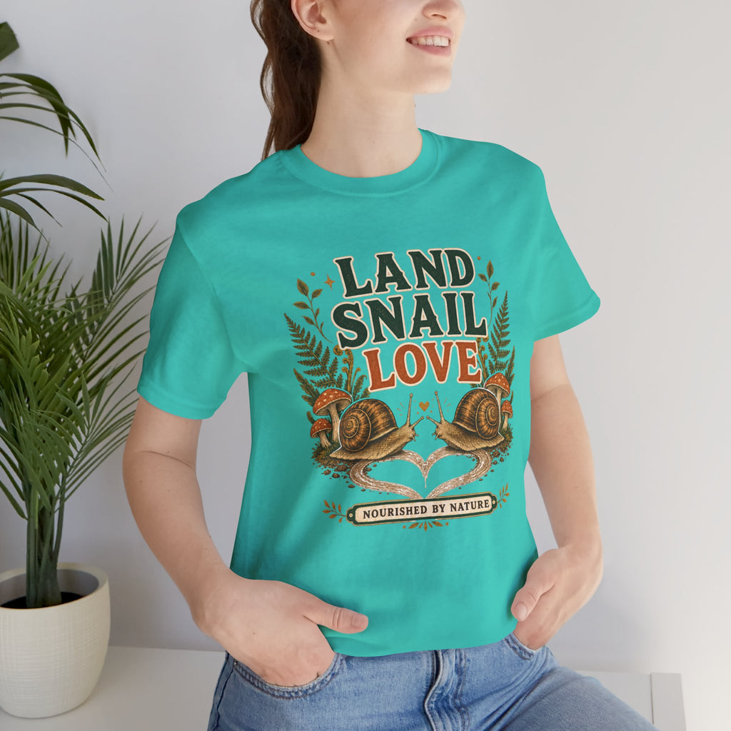 LAND SNAIL LOVE Valentine’s Day Tee