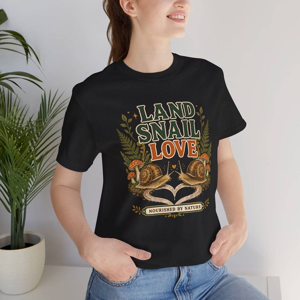 LAND SNAIL LOVE Valentine’s Day Tee