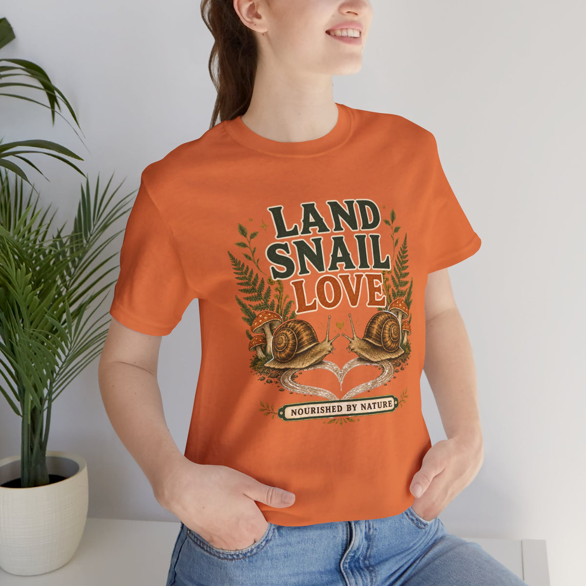 LAND SNAIL LOVE Valentine’s Day Tee
