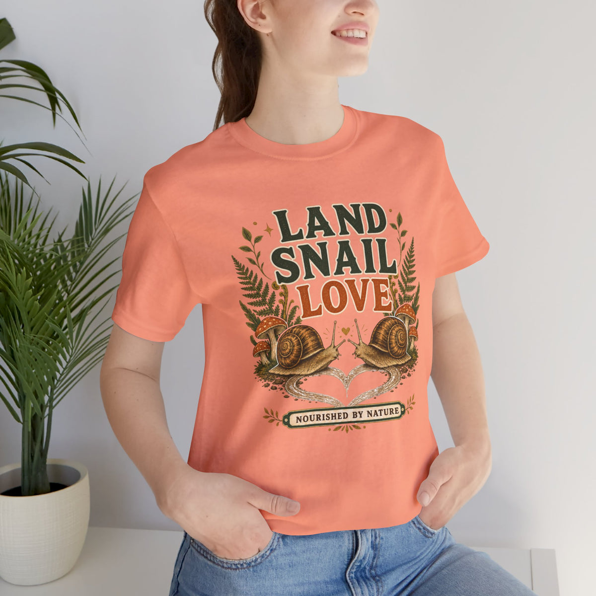 LAND SNAIL LOVE Valentine’s Day Tee